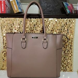 Stylish Women's BCBG zippered satchel